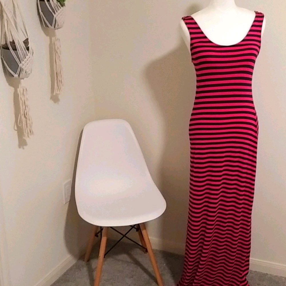 Merona blue striped maxi dress - Size Small